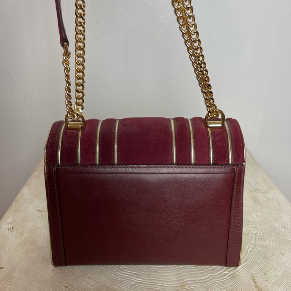 Michael Kors cross body & matching wallet - Picture 3 of 4